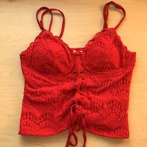 Red lace tie-up cropped tank-top.